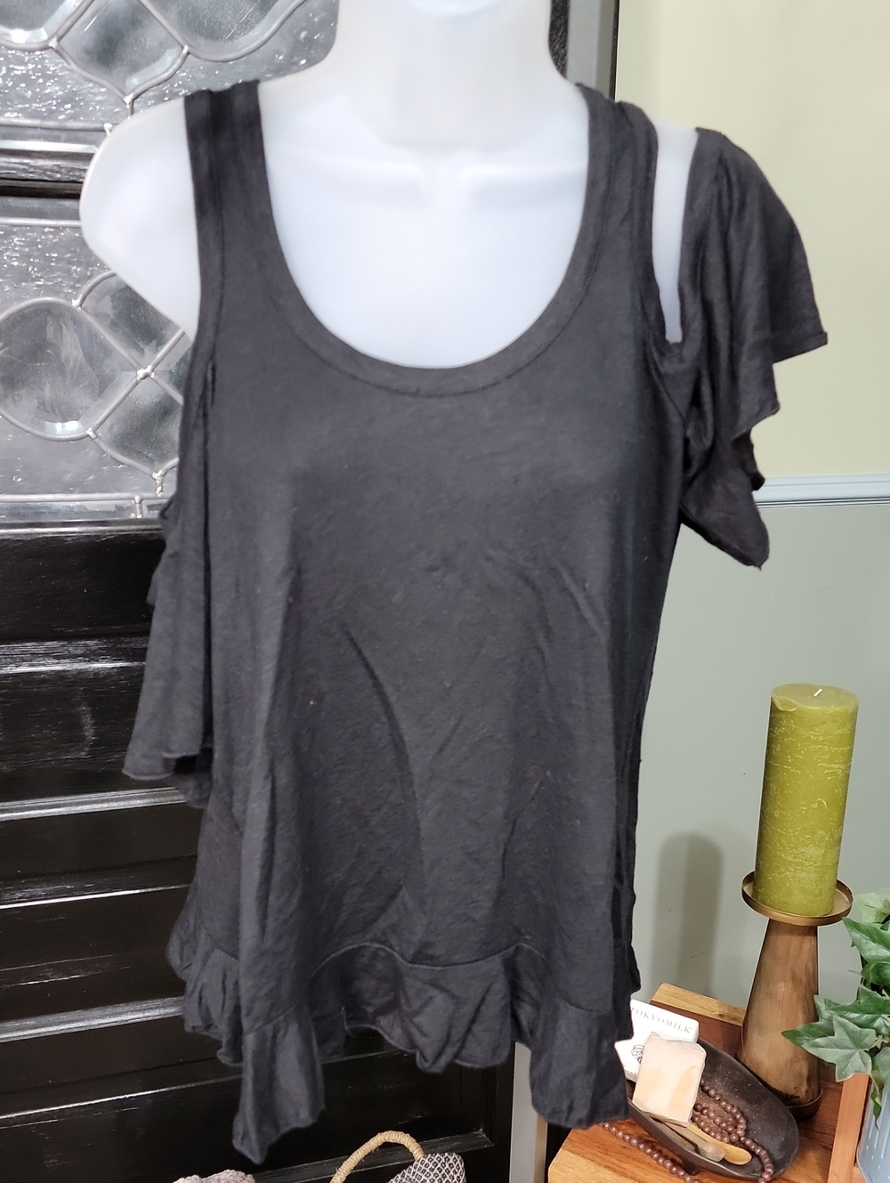 NWT Chaser Black Cold Shoulder Top With Ruffle Detail Peekaboo Back Woman Size S